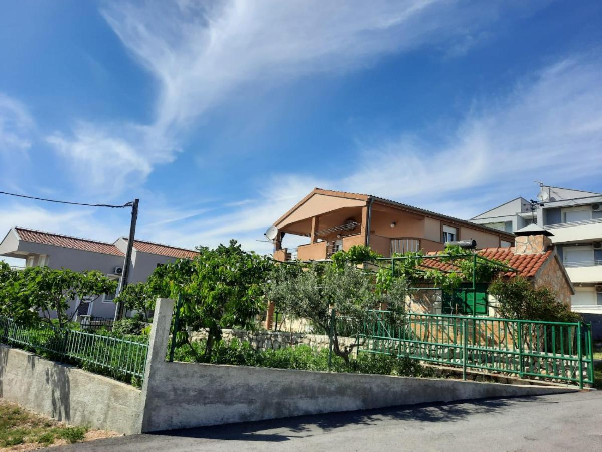 Danisacroatia Apartman Maslenica Kültér fotó