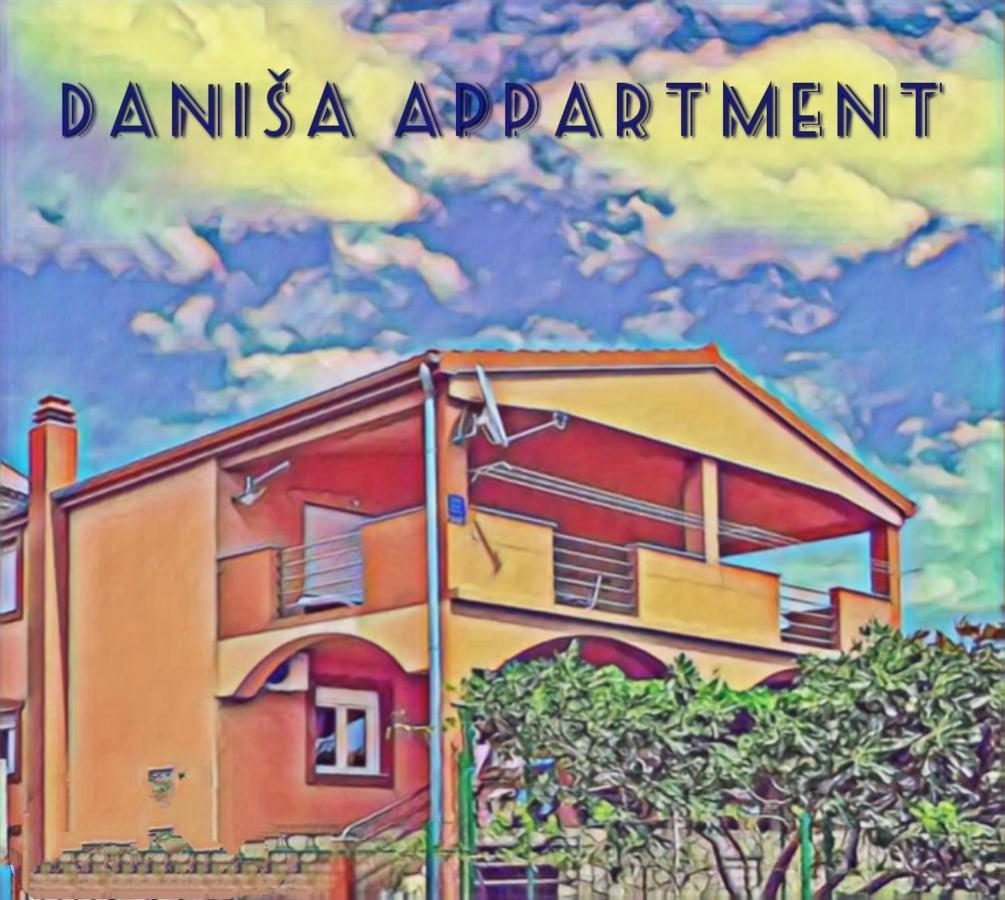 Danisacroatia Apartman Maslenica Kültér fotó